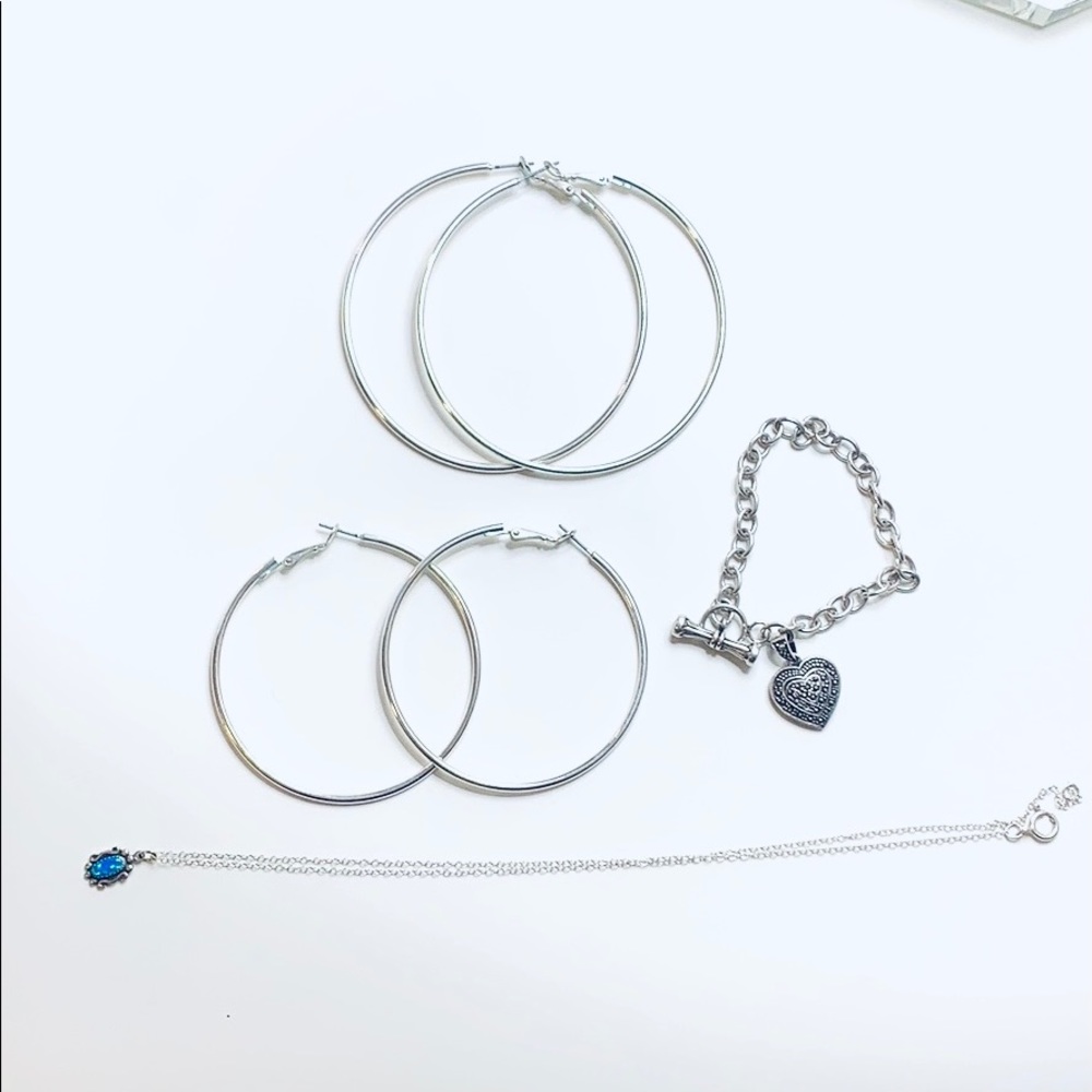 Silver costume jewelry set